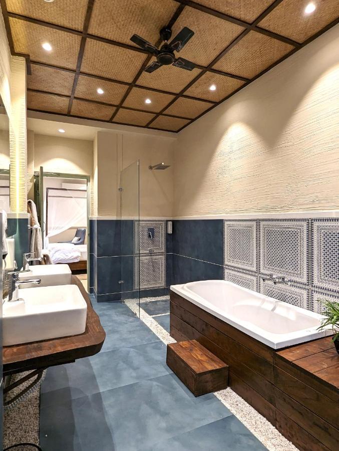 Cape House Hotel Амритсар Екстериор снимка
